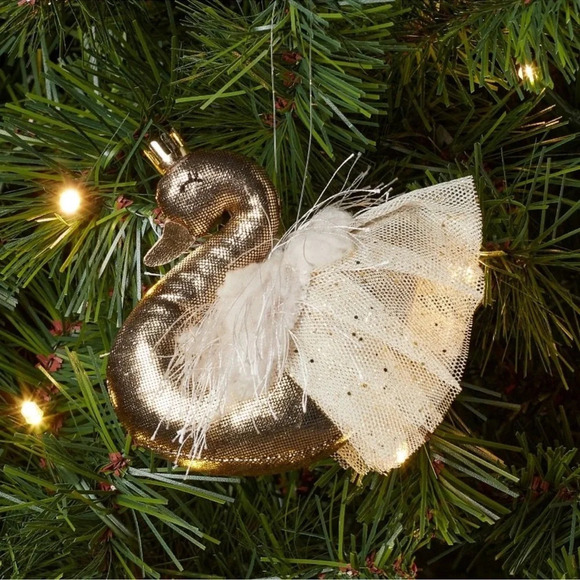 Other - Golden Swan Tree Ornament, NWT 🦢